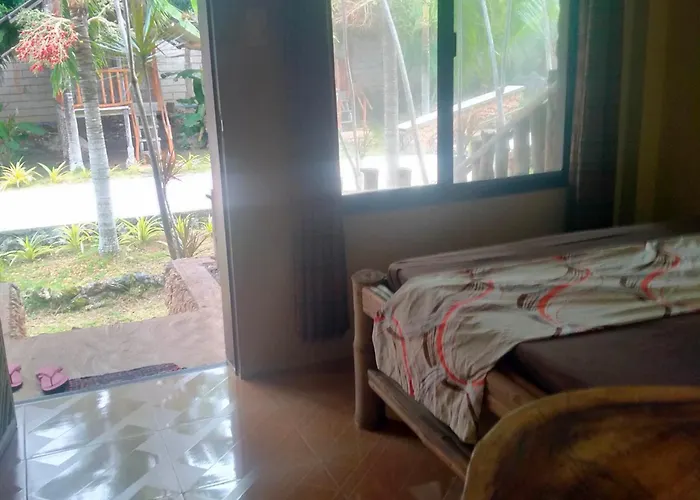 Palaboy Skatecamp Native House Beach Resort